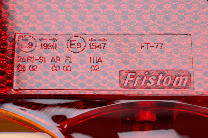 Zadné svetlo FRISTOM FT-77, 5 funkcií, pravé